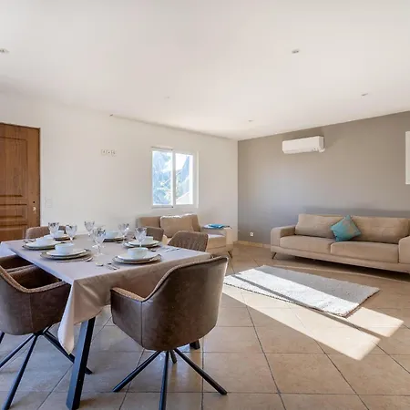 Amazing In With Kitchen Apartment Le Luc